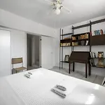 Vilă By Luxlikehome *