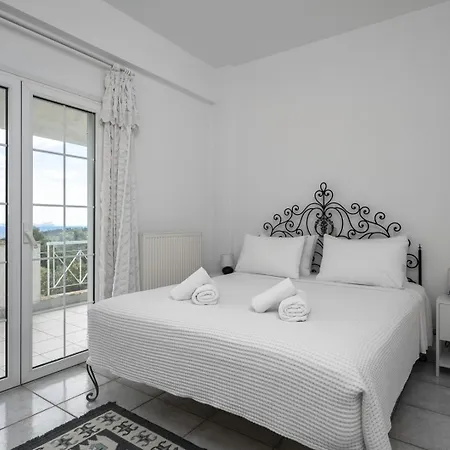 By Luxlikehome باليوري