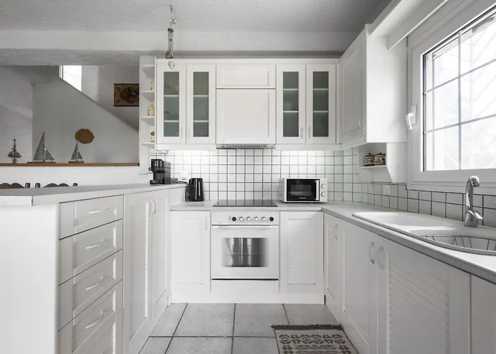 By Luxlikehome Willa