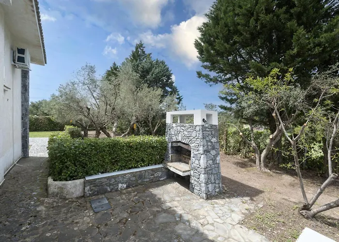 By Luxlikehome Willa *